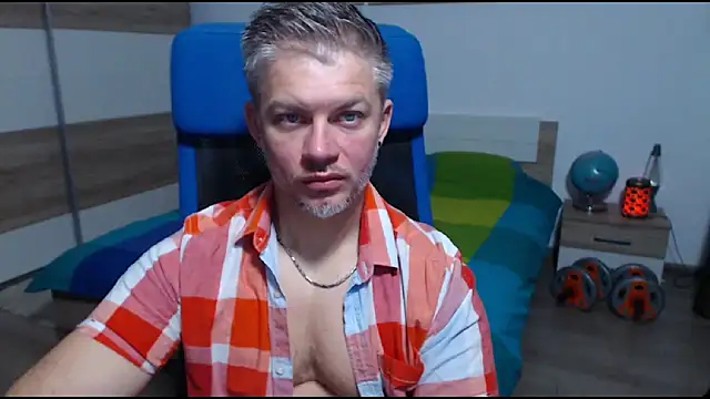 RobbyShawz online show from 10/05/25, 04:44