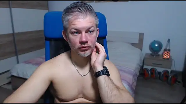RobbyShawz online show from 11/23/25, 05:18