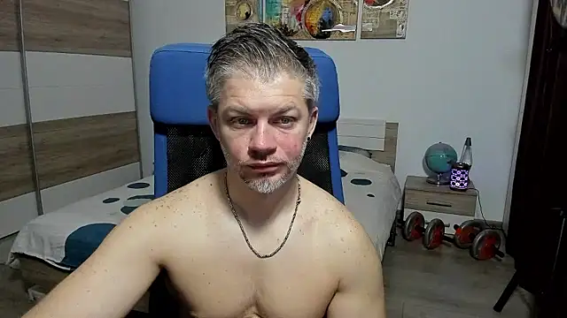 RobbyShawz online show from 03/08/26, 05:33