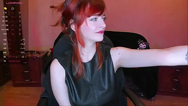 Snapshot of Mary_Yolo chatting on 12/07/24, 07:38 Mary Yolo online show from 12/07/24, 07:38