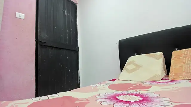 Andrewandzoe online show from 11/25/25, 02:11