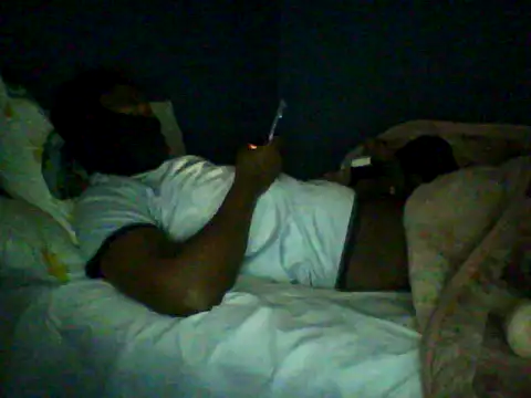 Snapshot of TitularAdaption chatting on 10/25/25, 04:09 TitularAdaption online show from 10/25/25, 04:09