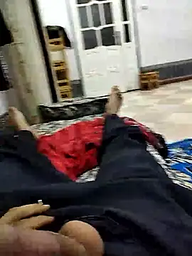 Snapshot of yacinemsila chatting on 11/09/25, 06:28 yacinemsila online show from 11/09/25, 06:28