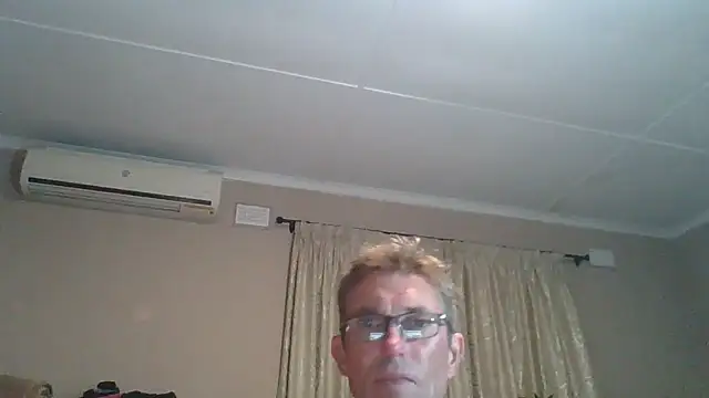 xykenrahxh online show from 09/09/25, 09:47