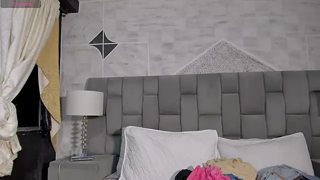 Rianamanson online show from 01/15/25, 08:20