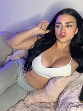 Celinaax online show from 07/09/26, 04:49