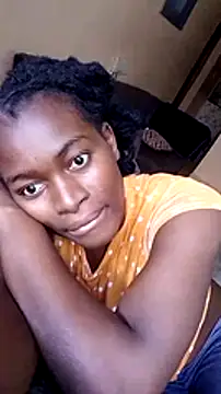 Snapshot of _cutemelania chatting on 01/09/25, 10:52  cutemelania online show from 01/09/25, 10:52