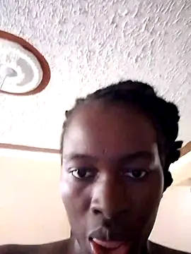 Snapshot of _cutemelania chatting on 01/31/25, 12:18  cutemelania online show from 01/31/25, 12:18