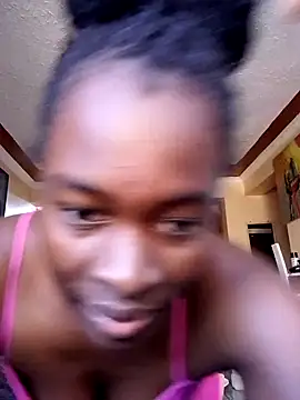 Snapshot of _cutemelania chatting on 02/07/25, 02:47  cutemelania online show from 02/07/25, 02:47