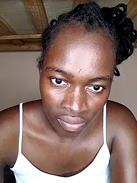 Snapshot of _cutemelania chatting on 03/04/25, 11:29  cutemelania online show from 03/04/25, 11:29