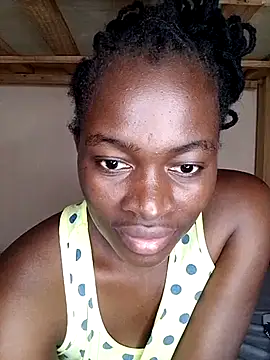 Snapshot of _cutemelania chatting on 03/11/25, 09:34  cutemelania online show from 03/11/25, 09:34