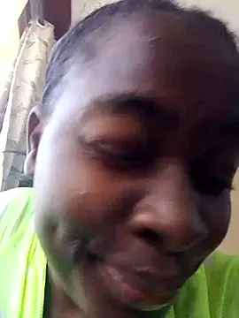 Snapshot of _cutemelania chatting on 10/12/25, 10:14  cutemelania online show from 10/12/25, 10:14