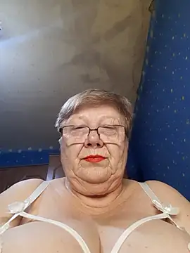 Snapshot of Lena_Gaby chatting on 11/23/25, 08:52 Lena Gaby online show from 11/23/25, 08:52