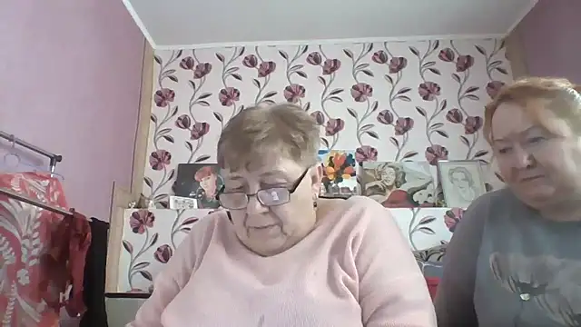 Lena Gaby online show from 03/03/26, 08:53