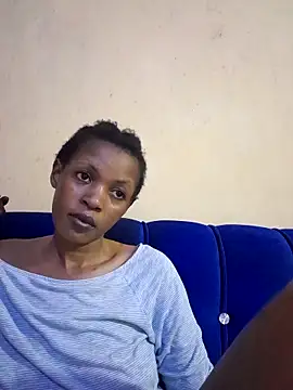 Snapshot of sexpetite chatting on 11/02/25, 03:14 sexpetite online show from 11/02/25, 03:14