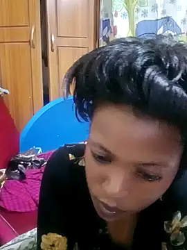 Snapshot of sexpetite chatting on 11/11/25, 02:06 sexpetite online show from 11/11/25, 02:06