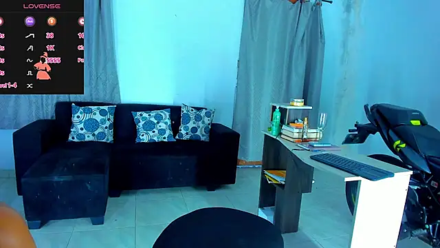 Snapshot of BritannyLord chatting on 09/19/25, 10:54 BritannyLord online show from 09/19/25, 10:54