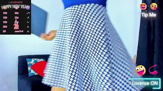 Snapshot of BritannyLord chatting on 11/17/25, 02:45 BritannyLord online show from 11/17/25, 02:45