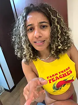 Snapshot of Belkaj chatting on 09/26/25, 02:04 Belkaj online show from 09/26/25, 02:04