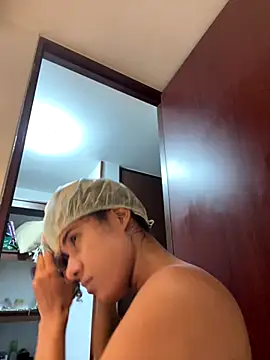 Snapshot of Belkaj chatting on 10/02/25, 12:50 Belkaj online show from 10/02/25, 12:50