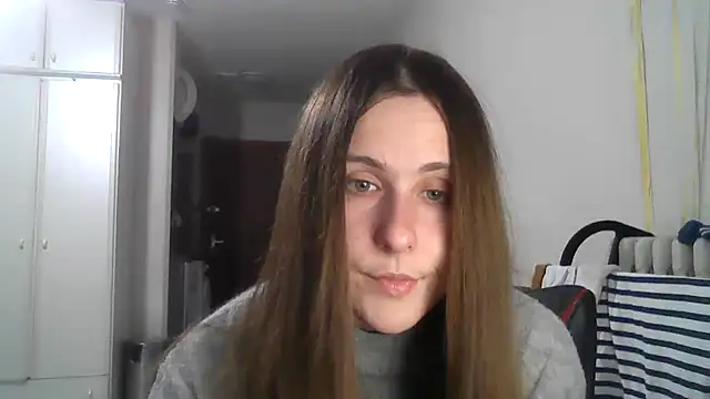 Emma just online show from 12/13/24, 04:49