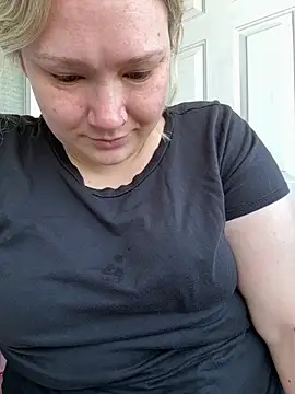 PiggyRose online show from 07/25/26, 02:25