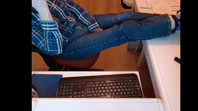 dutchpornking online show from 01/14/25, 07:21