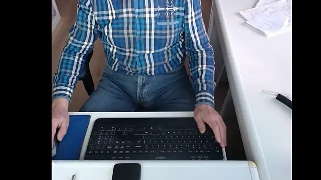 dutchpornking online show from 01/21/25, 07:58