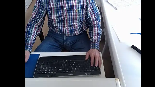 dutchpornking online show from 01/27/25, 10:06