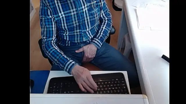 dutchpornking online show from 02/08/25, 12:39