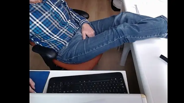 dutchpornking online show from 02/09/25, 12:52