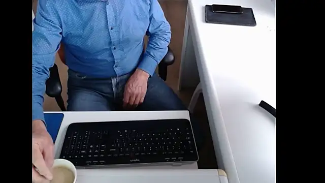 Snapshot of dutchpornking chatting on 10/12/25, 07:07 dutchpornking online show from 10/12/25, 07:07