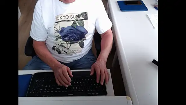 dutchpornking online show from 06/12/26, 06:34