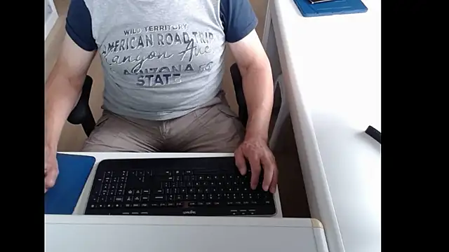 dutchpornking online show from 07/23/26, 06:11