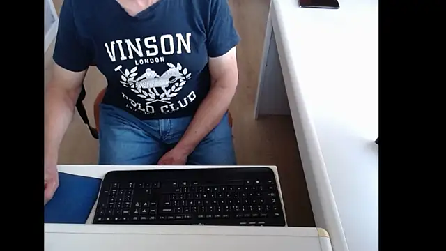 dutchpornking online show from 07/29/26, 06:33