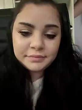 Snapshot of BustyMadison chatting on 12/30/24, 07:04 BustyMadison online show from 12/30/24, 07:04