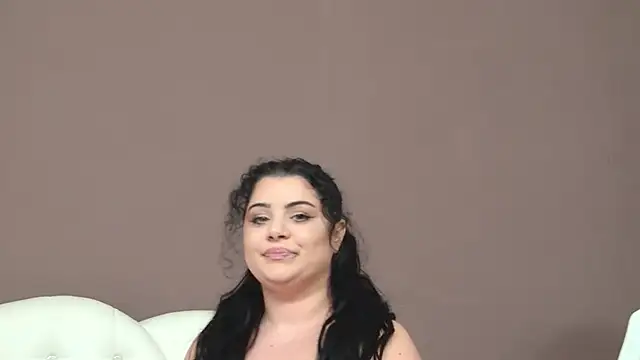 Snapshot of BustyMadison chatting on 03/07/25, 12:12 BustyMadison online show from 03/07/25, 12:12