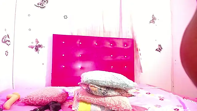 Snapshot of Naughty_choko chatting on 01/19/26, 10:41 Naughty choko online show from 01/19/26, 10:41
