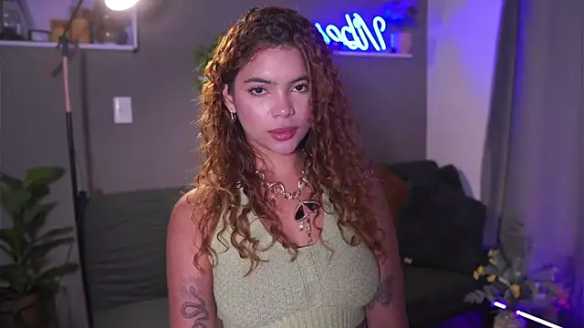 HannahEvanss online show from 10/29/25, 06:20