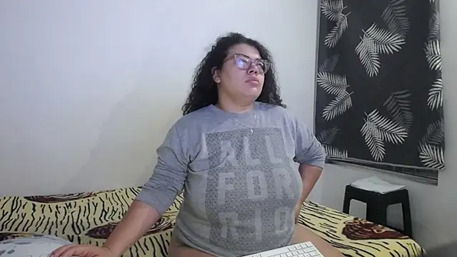 mabigomez00 online show from 07/26/26, 10:33