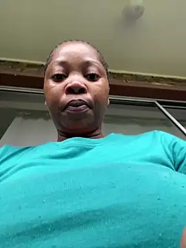 cherrybabe76 online show from 01/05/25, 02:30