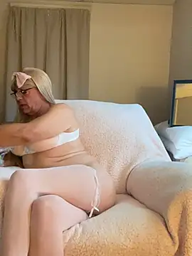 RileyDix online show from 05/31/26, 11:06