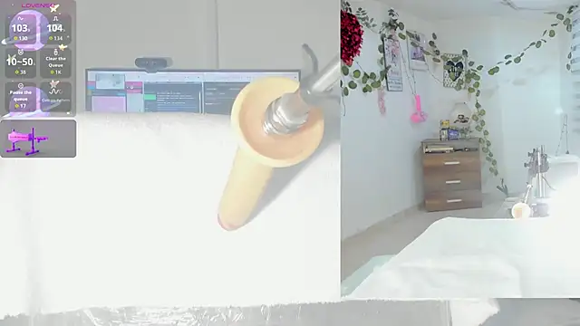 sofi velez online show from 12/15/25, 05:06