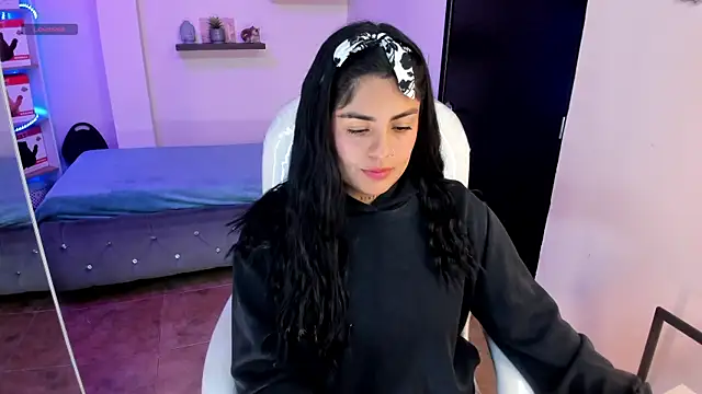 Catalinaa martinez online show from 12/03/24, 08:28