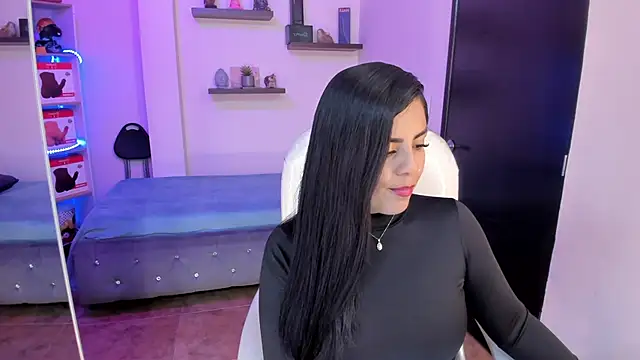 Catalinaa martinez online show from 12/26/24, 08:11