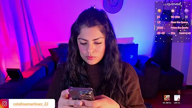 Snapshot of Catalinaa_martinez chatting on 01/06/26, 02:59 Catalinaa martinez online show from 01/06/26, 02:59