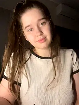 HornyGirlH online show from 11/10/25, 01:48