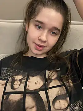 HornyGirlH online show from 06/09/26, 11:27