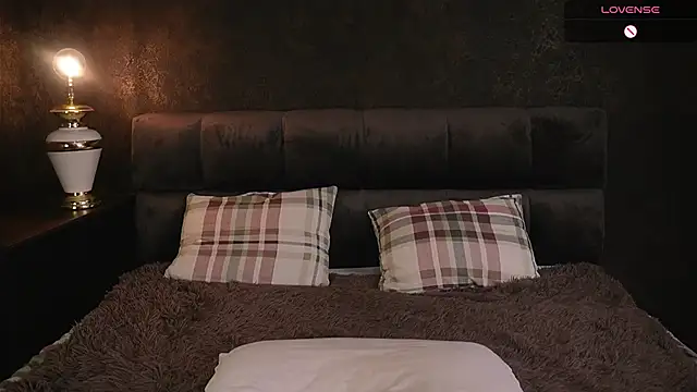 LinoAdaro online show from 09/14/25, 04:22