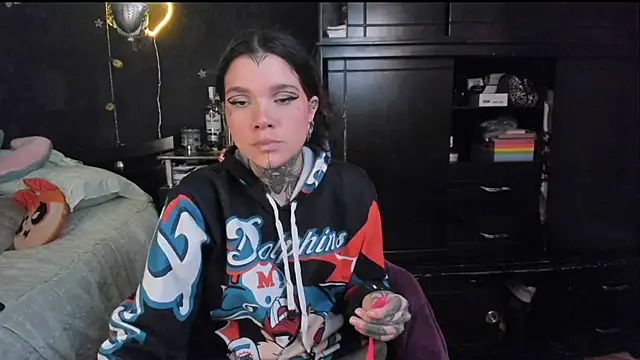 Lilmarieee online show from 09/17/25, 08:54